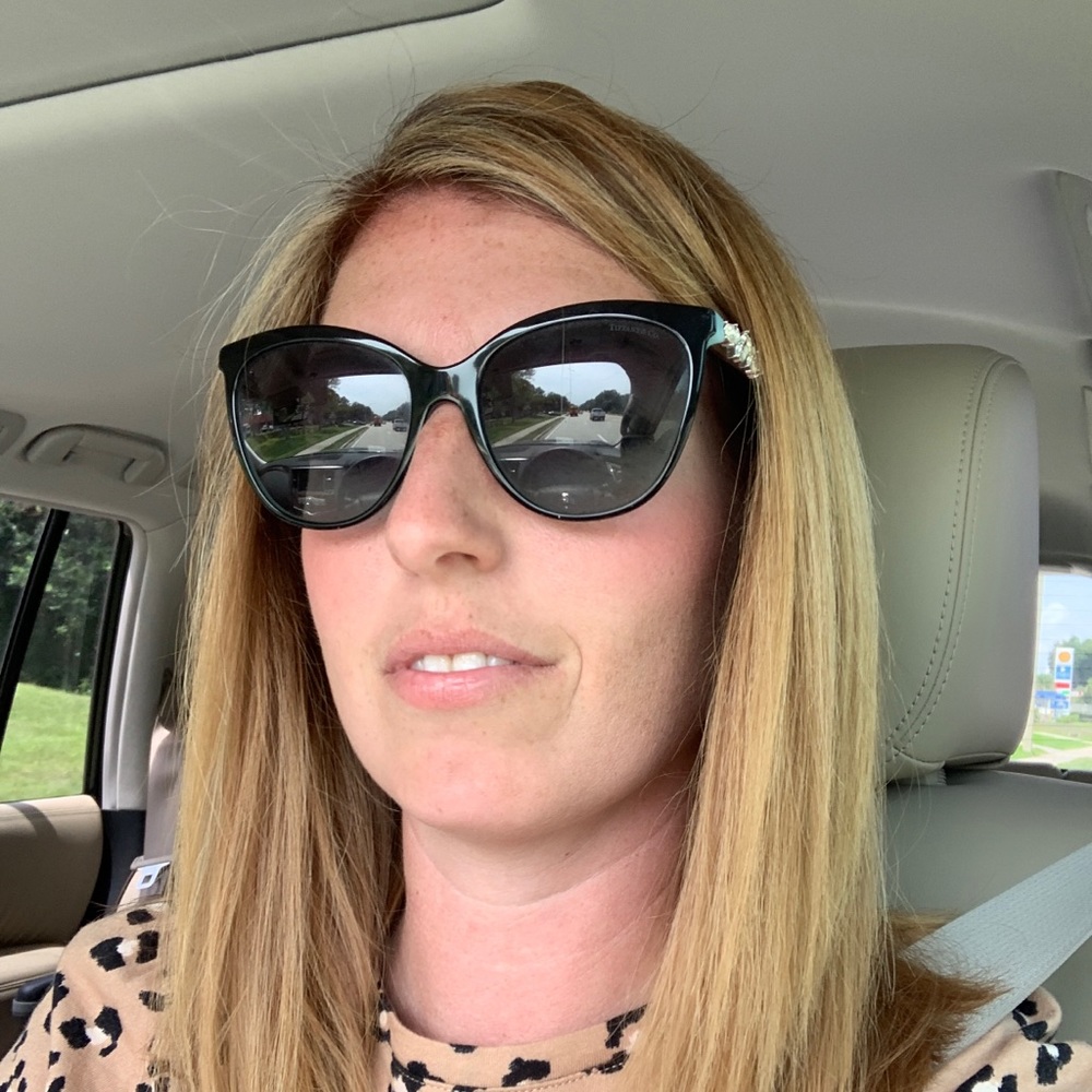 Meet your Posher, Lindsay
